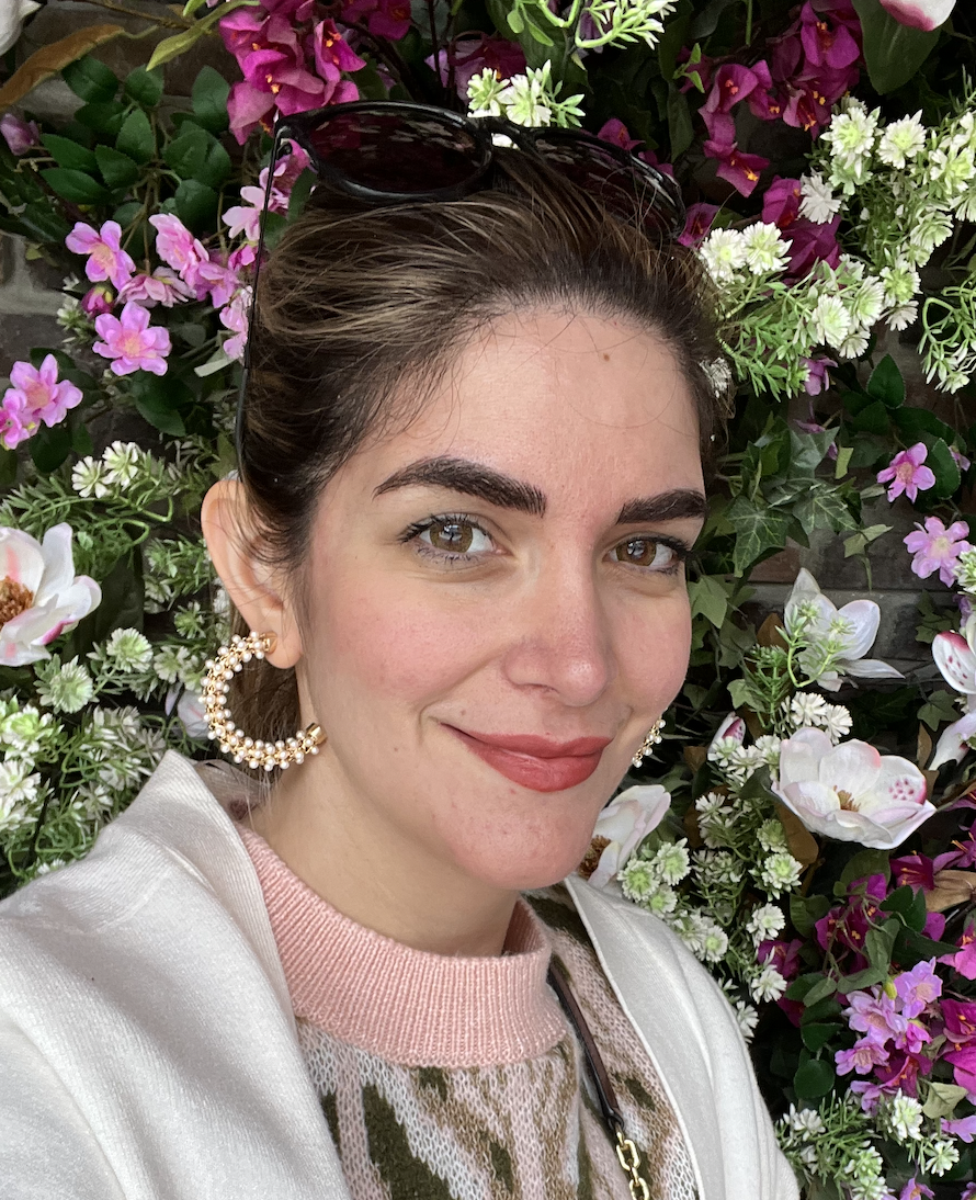 Parisa Maadani profile photo